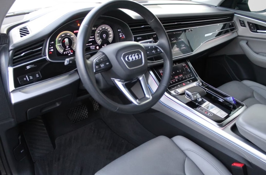 Audi Q8 55 TFSIe Quattro S-Line - foto 9