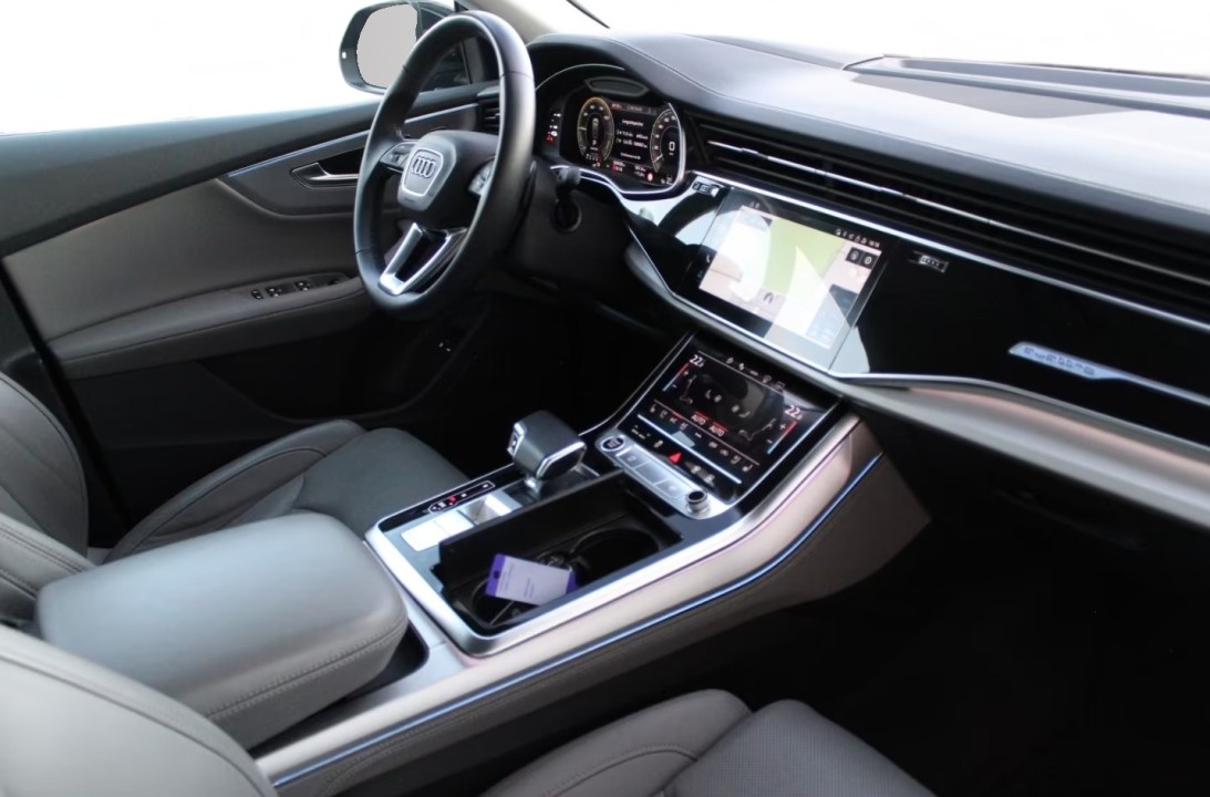 Audi Q8 55 TFSIe Quattro S-Line - foto 10