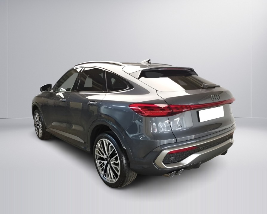 Audi Q5 Sportback 40TDI quattro S tronic (4)