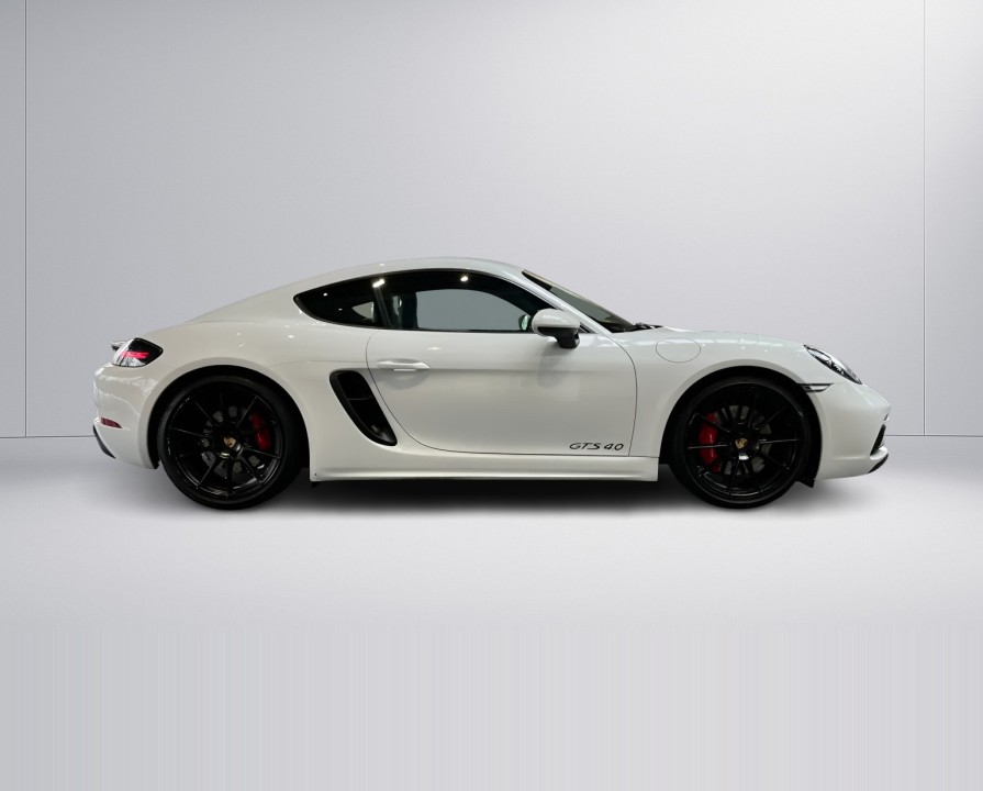 Porsche 718 Cayman GTS (2)
