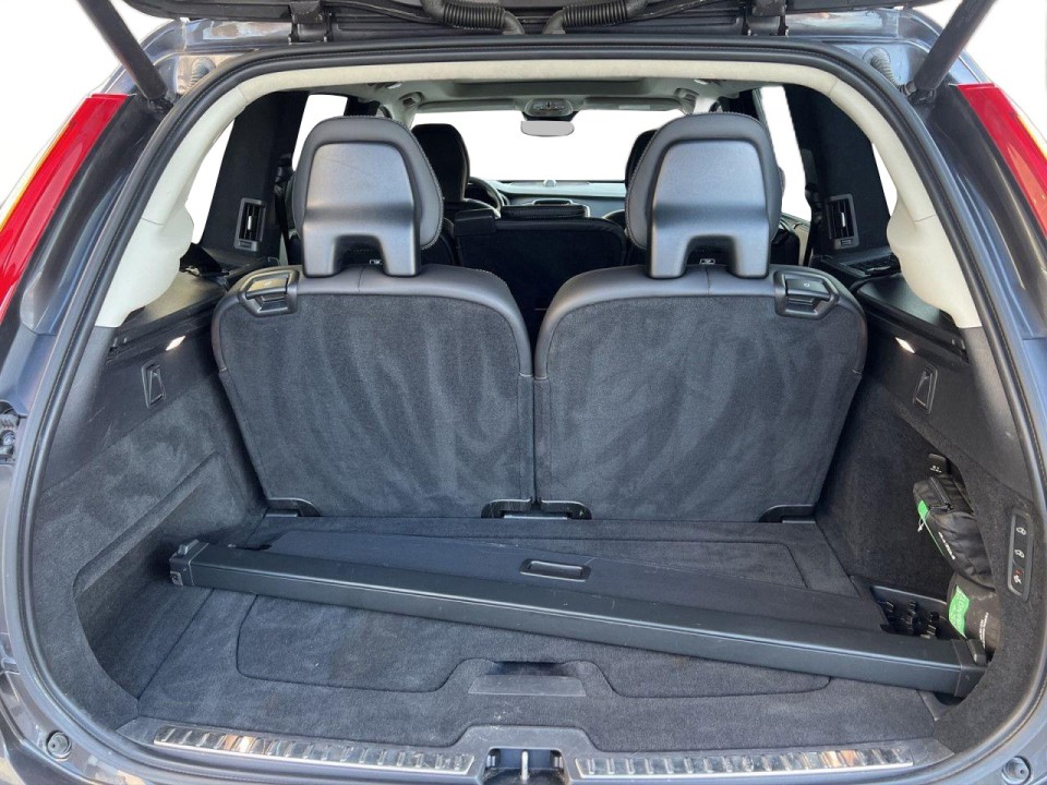 Volvo XC 90 B5 Ultimate Bright - foto 17