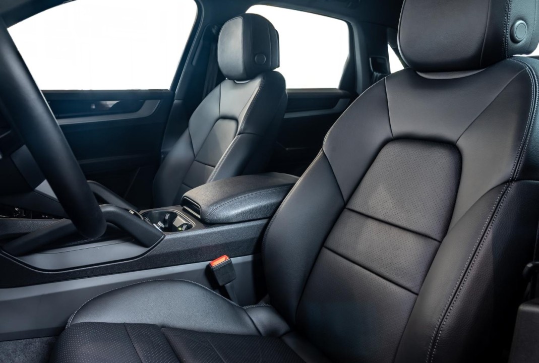 Porsche Cayenne S - foto 8