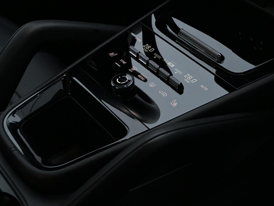 Porsche Cayenne E-Hybrid - foto 14