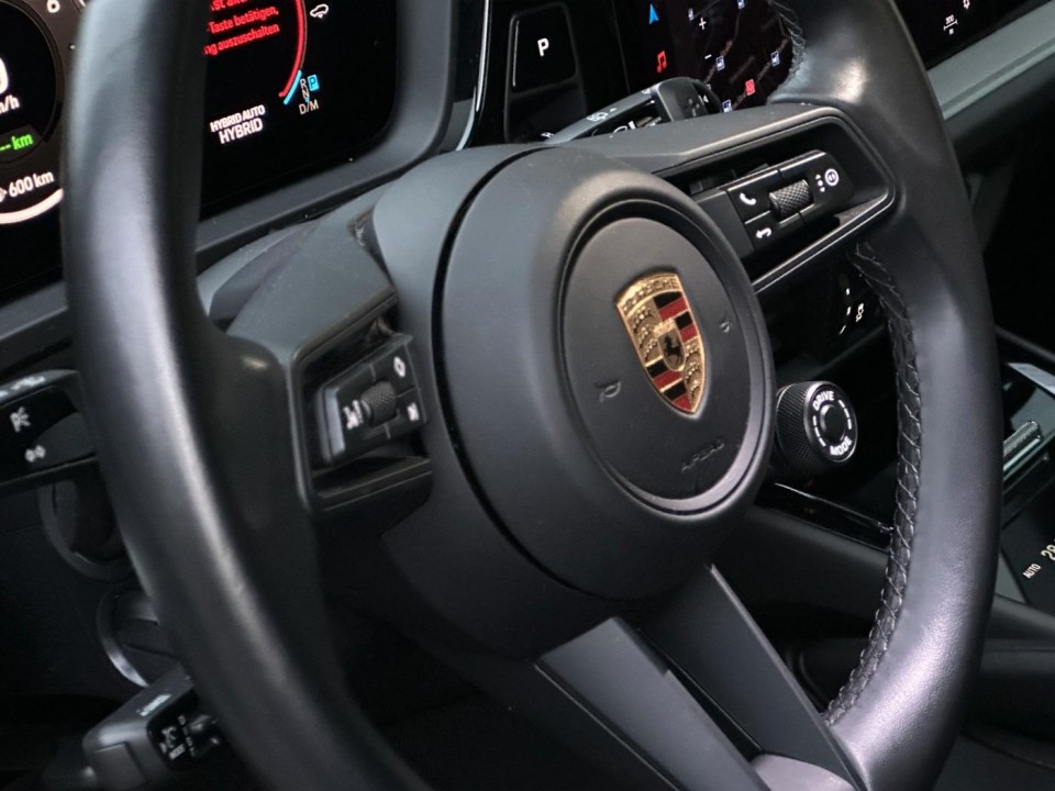 Porsche Cayenne E-Hybrid - foto 13