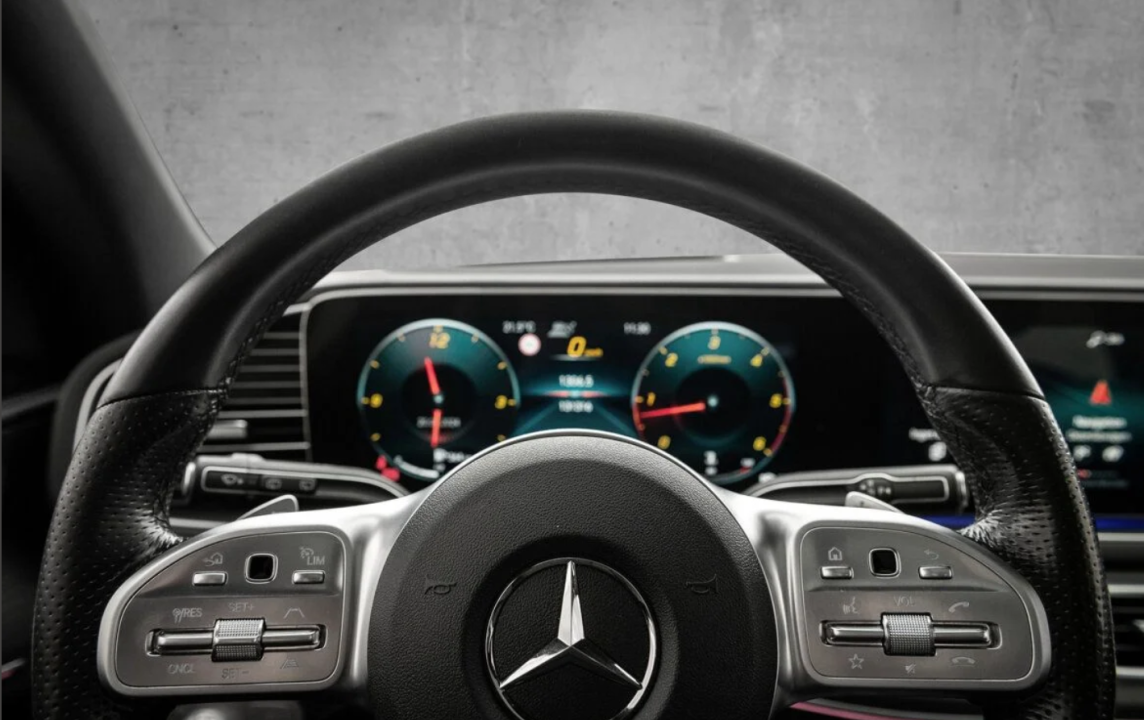 Mercedes-Benz GLE 400d 4Matic - foto 8
