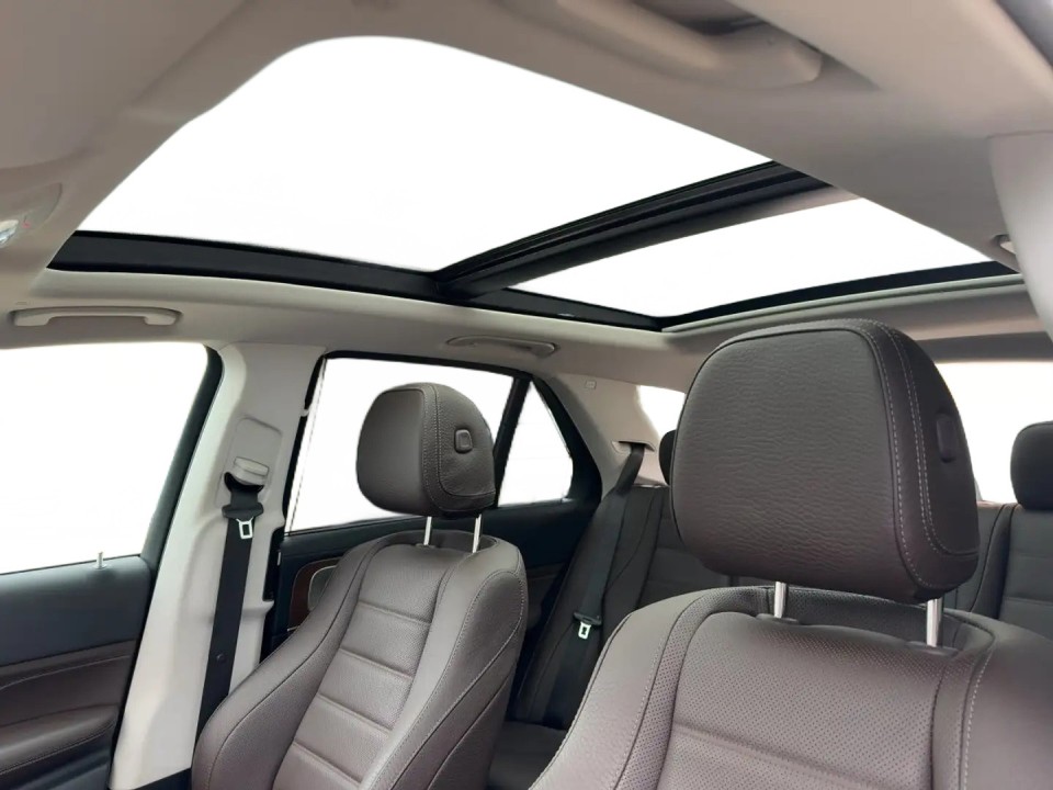 Mercedes-Benz GLE 350de 4MATIC AMG Line - foto 7