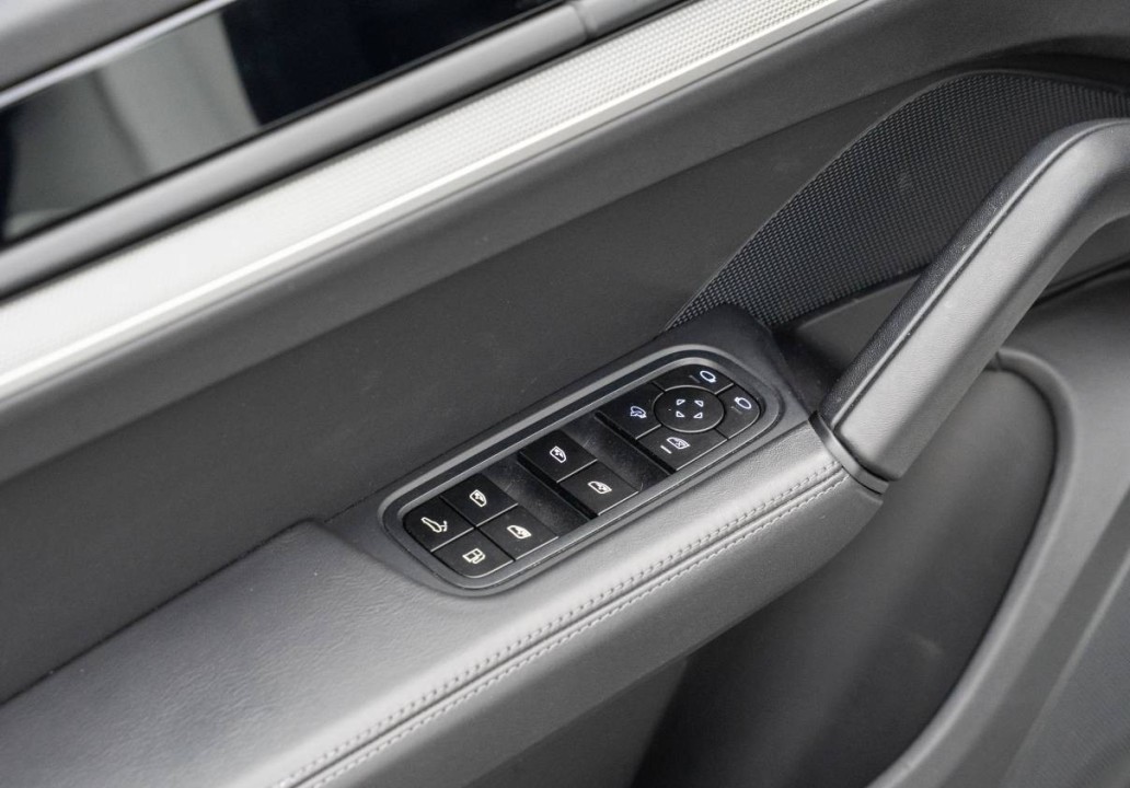 Porsche Cayenne E-Hybrid - foto 21