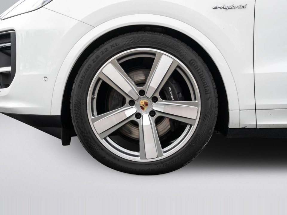 Porsche Cayenne E-Hybrid - foto 33