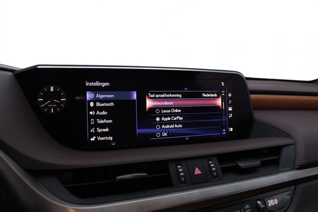 Lexus Seria ES 300h President Line - foto 10