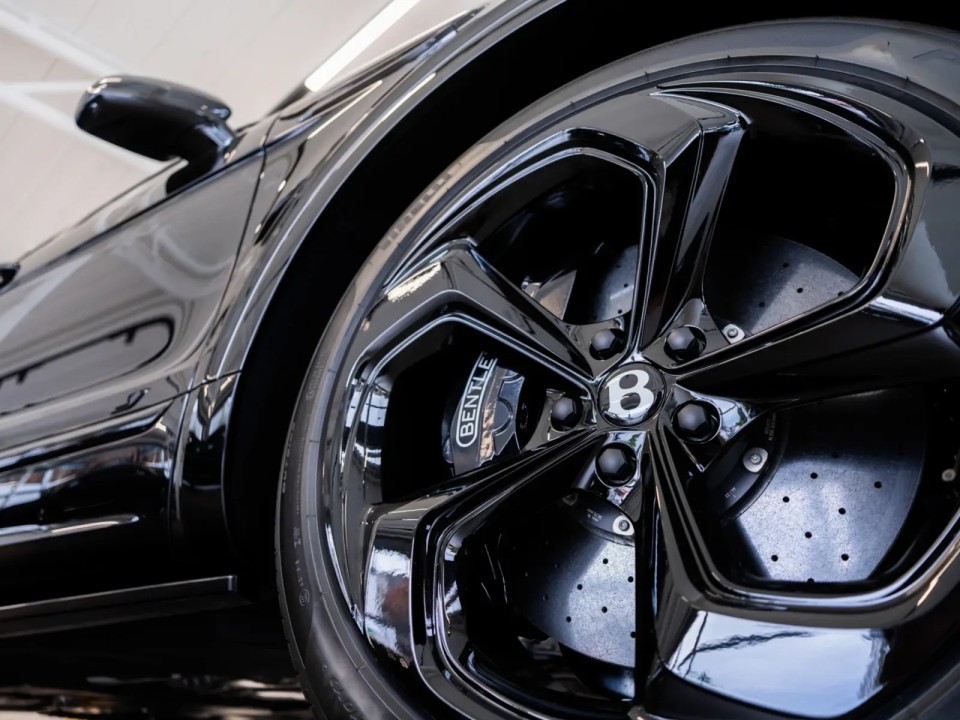 Bentley Bentayga S Black Edition V8 - foto 19