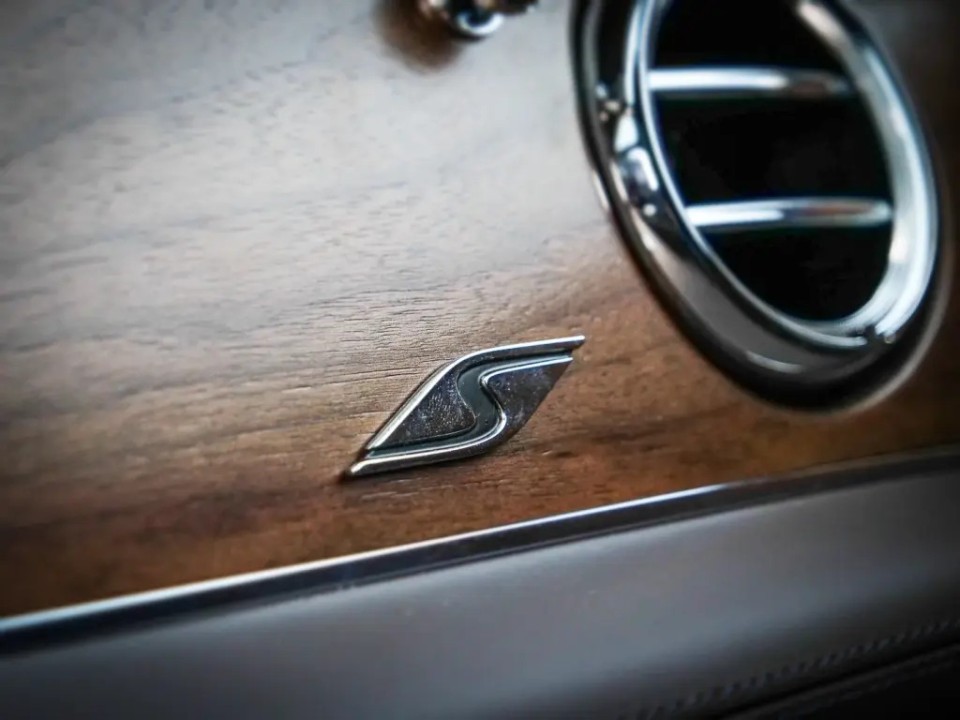 Bentley Bentayga S V8 - foto 13