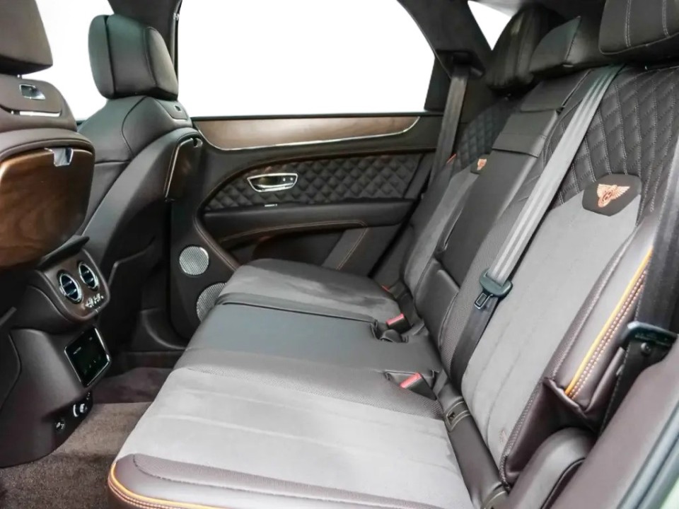 Bentley Bentayga S V8 - foto 17