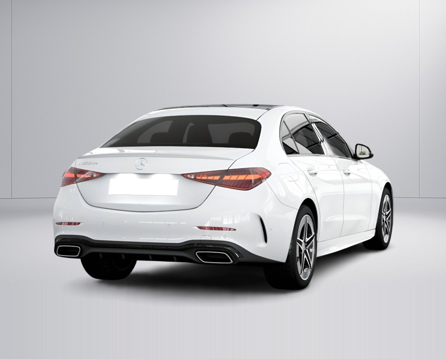 Mercedes-Benz C 300de AMG - foto 8