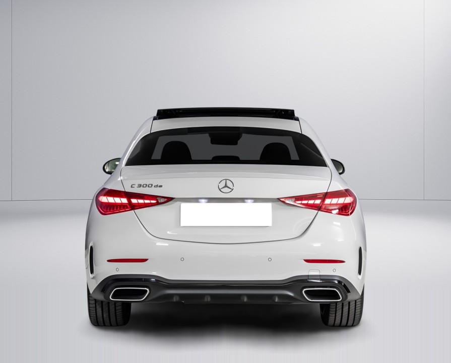 Mercedes-Benz C 300de AMG (5)