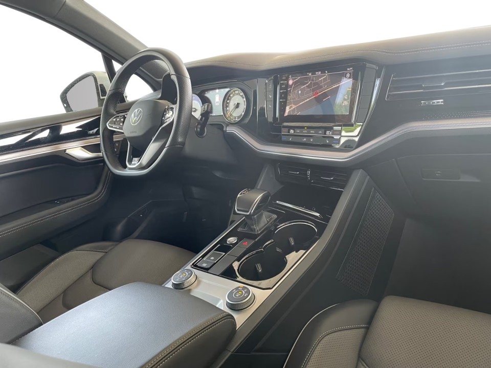 Volkswagen Touareg V6 TDI R-Line - foto 6
