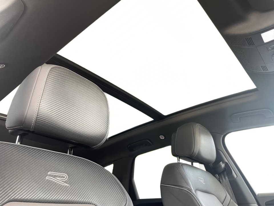 Volkswagen Touareg V6 TDI R-Line - foto 12