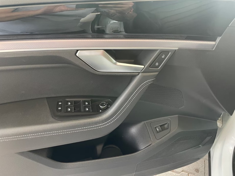 Volkswagen Touareg V6 TDI R-Line - foto 13