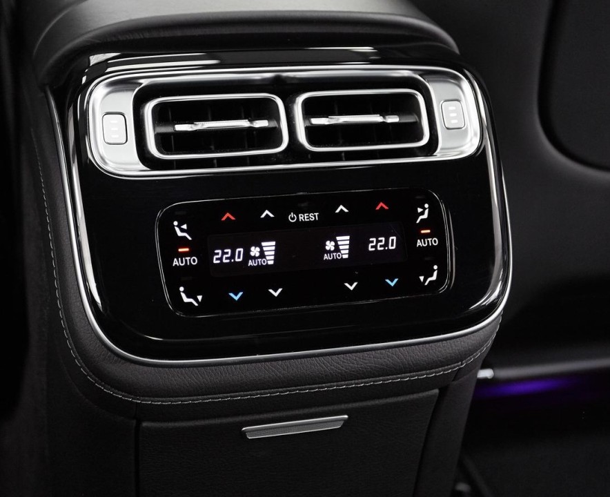 Mercedes-Benz S 400d 4MATIC Long AMG Line - foto 24