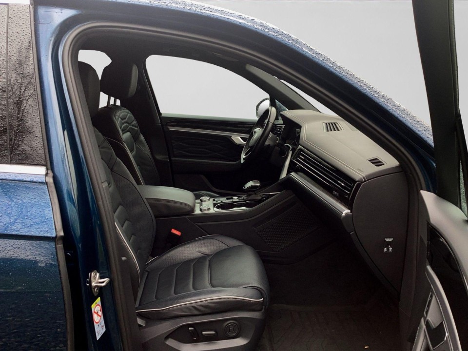 Volkswagen Touareg V6 TDI Elegance (3)