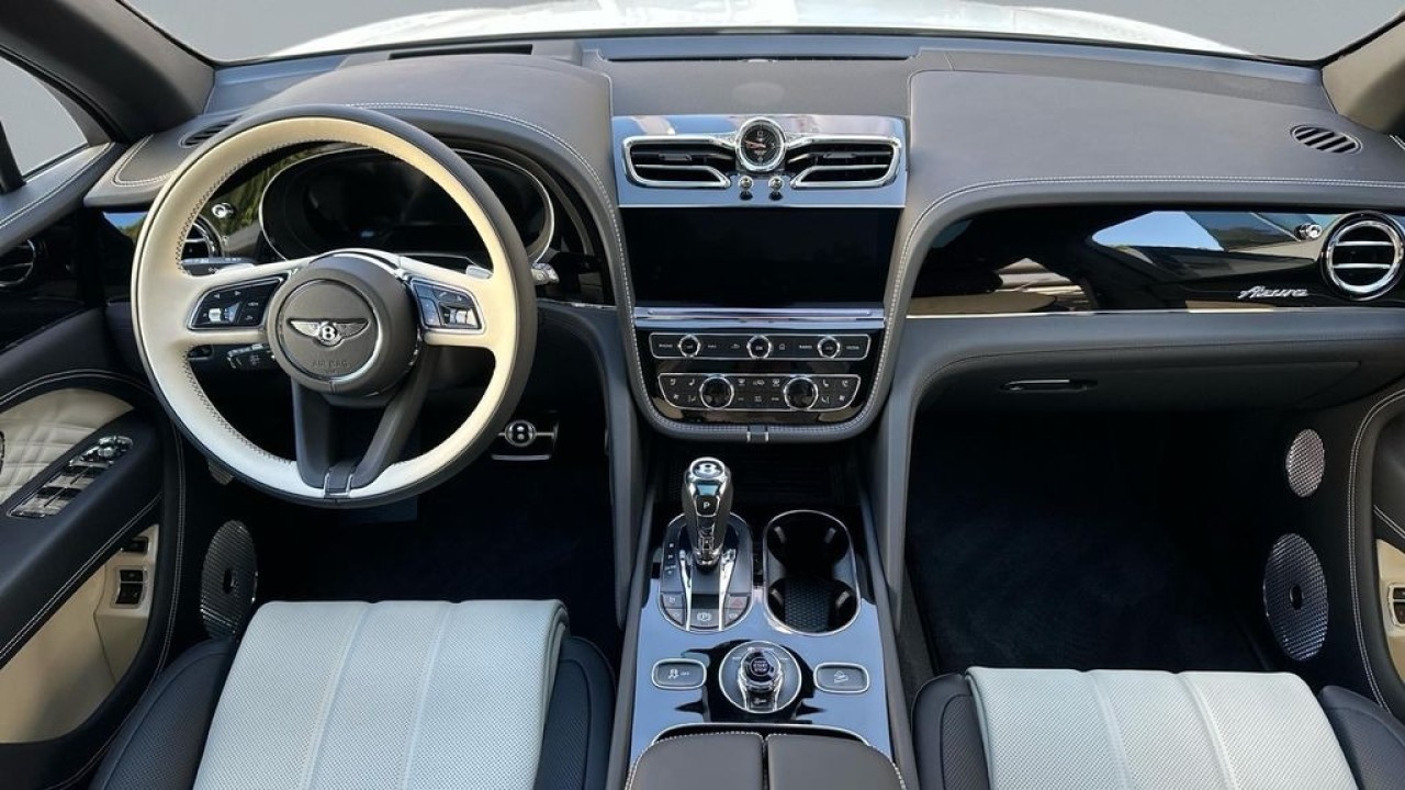 Bentley Bentayga Azure V8 - foto 7