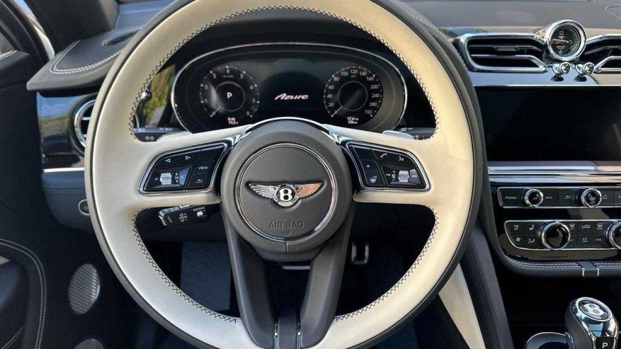 Bentley Bentayga Azure V8 - foto 6