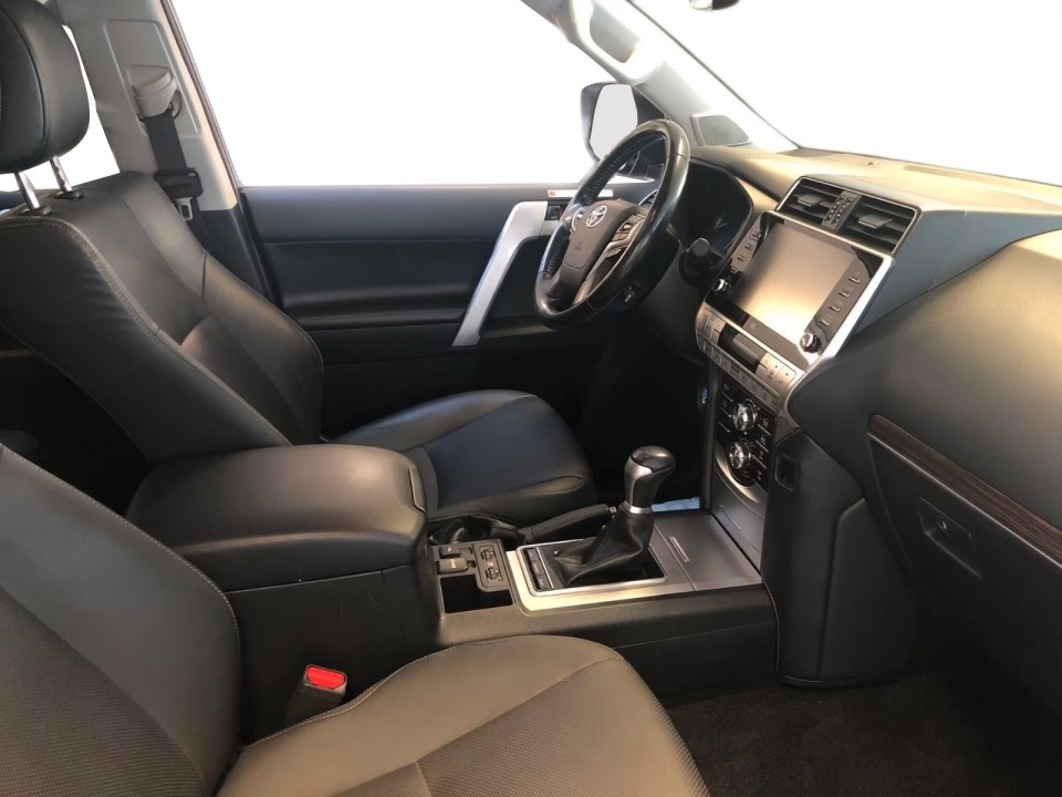 Toyota Land Cruiser Executive - foto 9