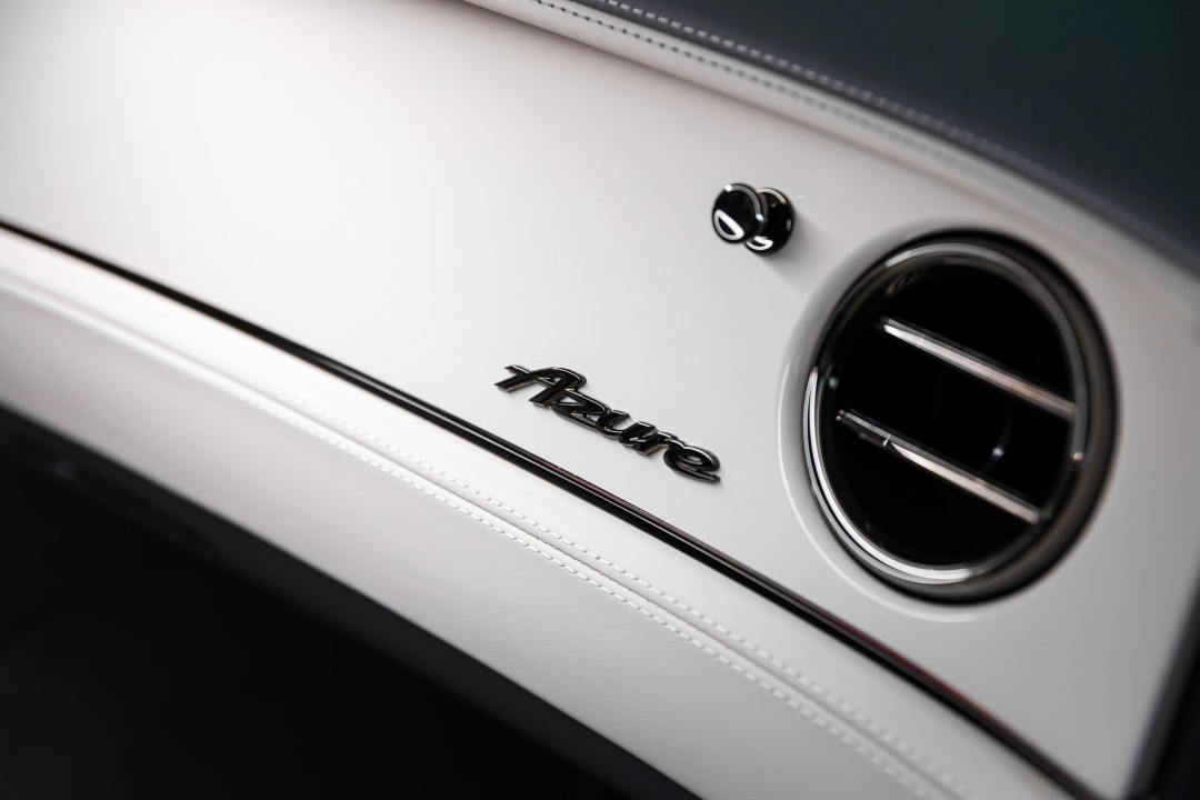 Bentley Continental GT Azure V8 - foto 33