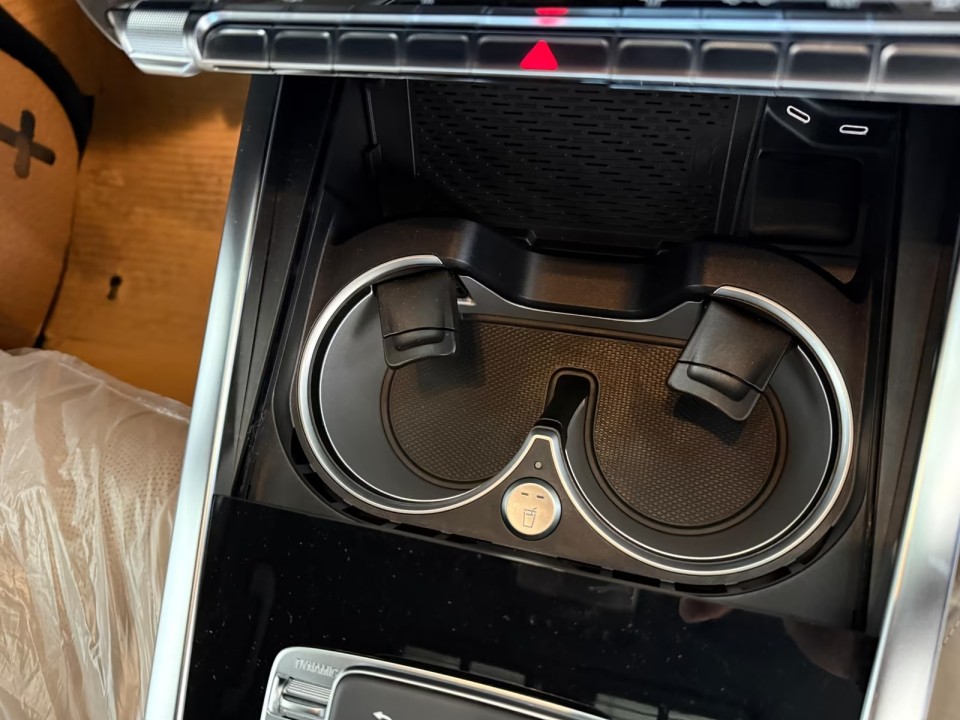 Mercedes-Benz G 63 AMG - foto 26