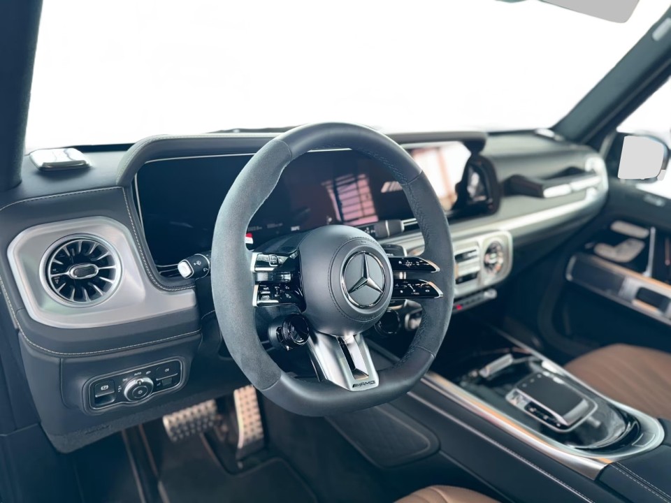 Mercedes-Benz G 63 AMG - foto 15