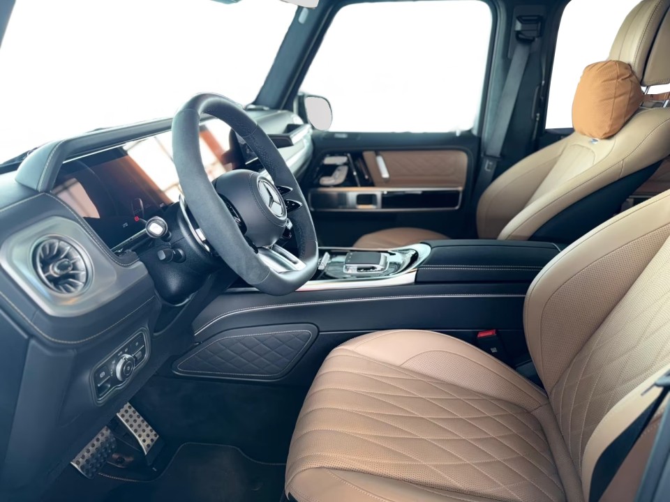 Mercedes-Benz G 63 AMG - foto 17