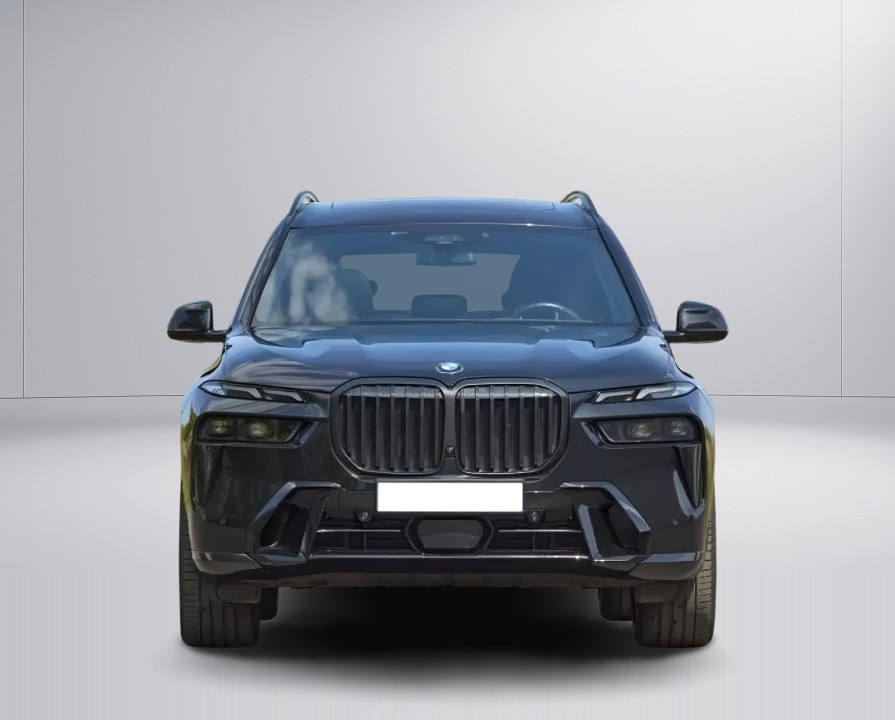 BMW X7 xDrive40d M-Sport (2)
