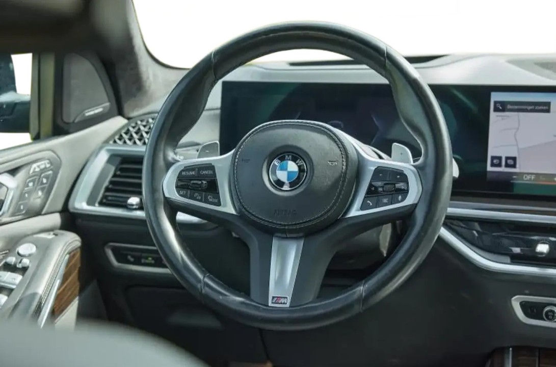 BMW X7 xDrive40d M-Sport - foto 6