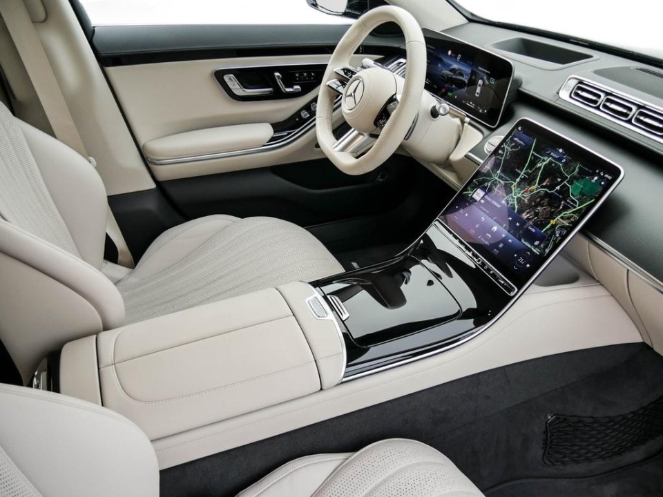 Mercedes-Benz S 580e 4MATIC AMG (5)