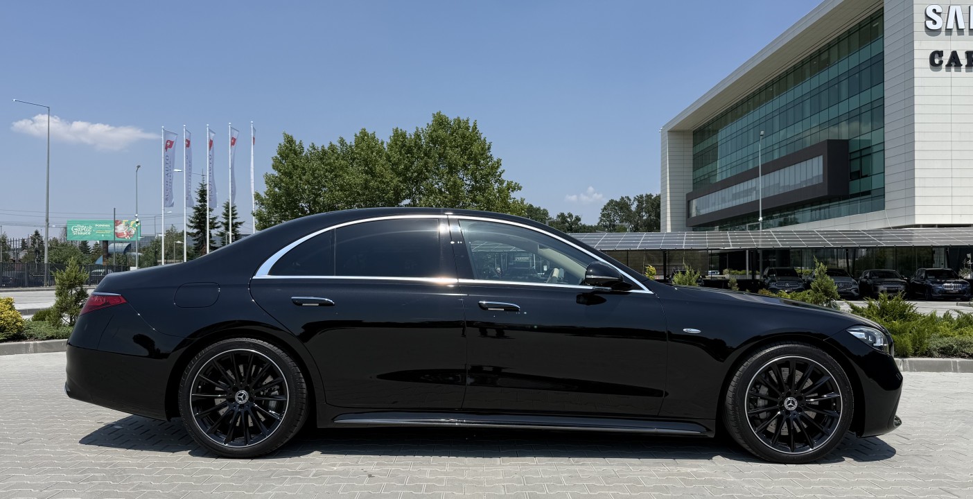 Mercedes-Benz S 580e 4MATIC AMG (2)