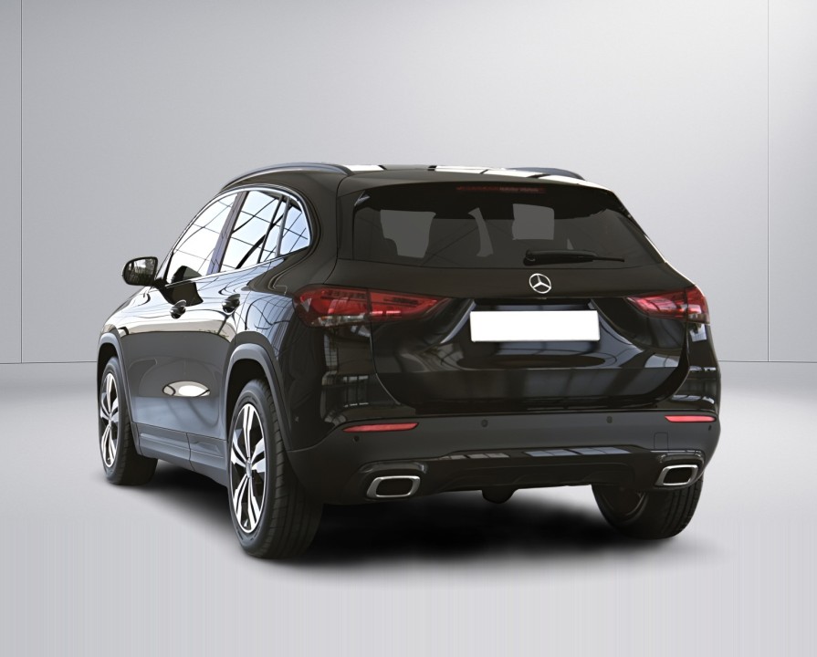 Mercedes-Benz GLA 180 - foto 7