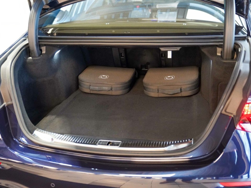 Mercedes-Benz S 580e 4MATIC AMG - foto 14