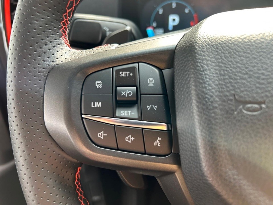 Ford Raptor - foto 10