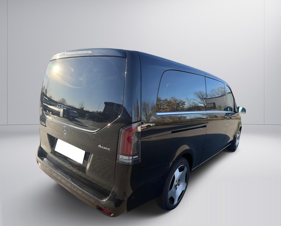Mercedes-Benz V 300d 4MATIC (3)