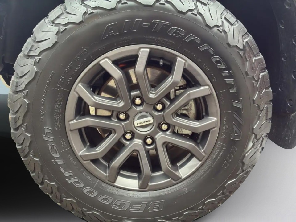 Ford Raptor - foto 14