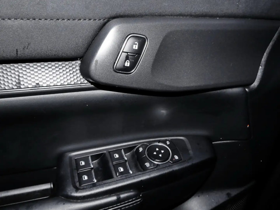 Ford Raptor - foto 9