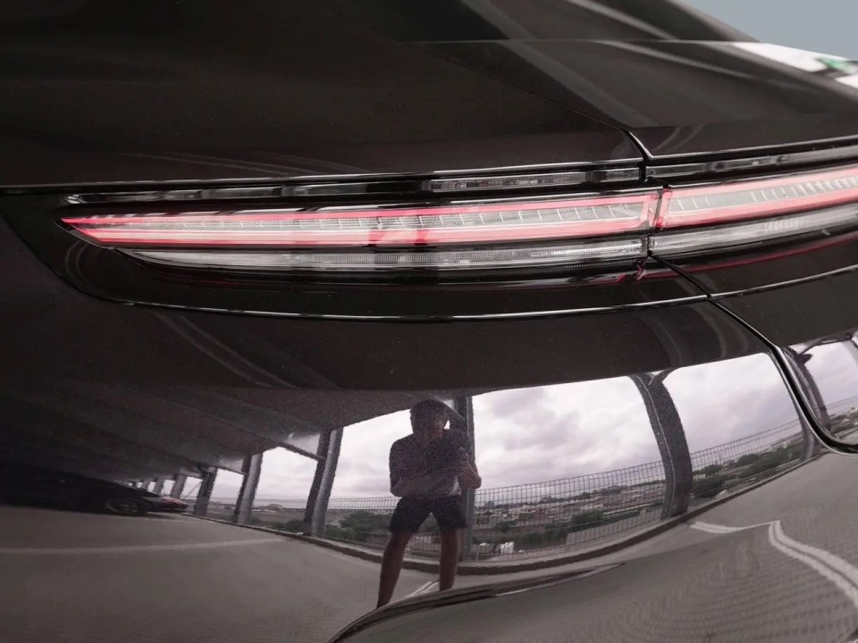 Porsche Panamera 4S E-Hybrid - foto 36