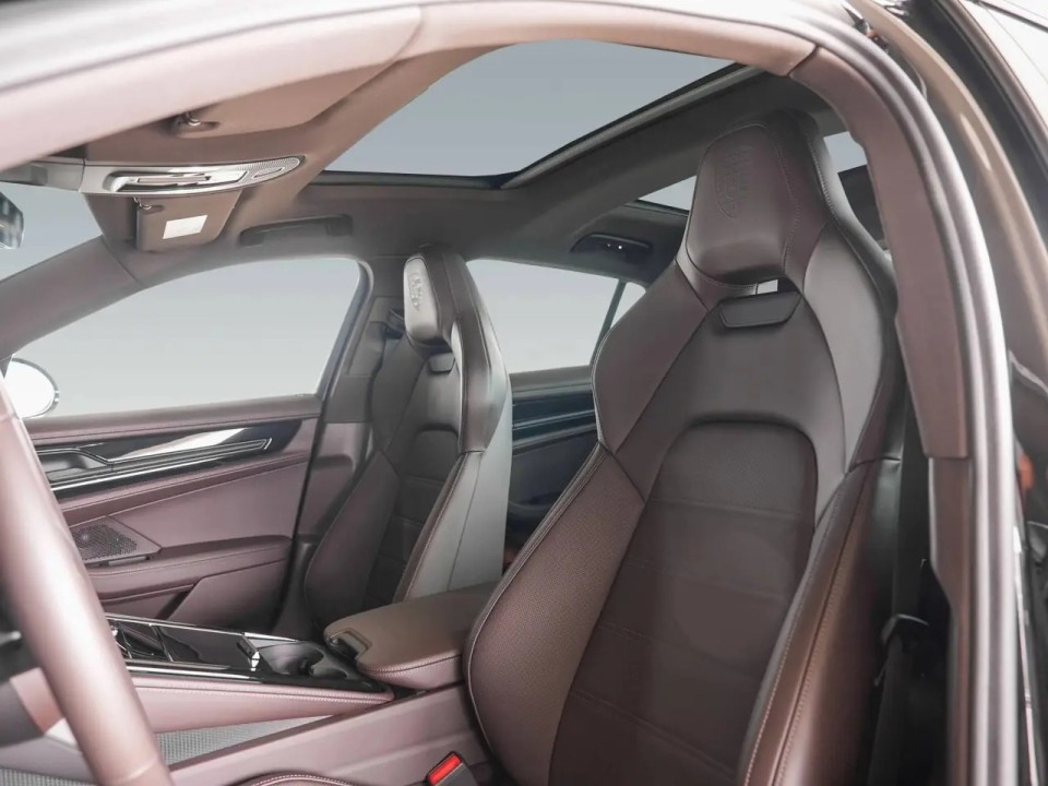 Porsche Panamera 4S E-Hybrid - foto 27