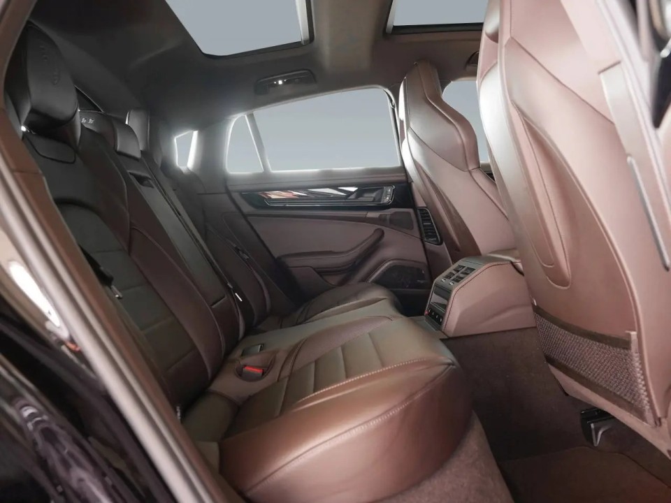 Porsche Panamera 4S E-Hybrid - foto 28