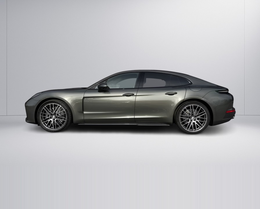Porsche Panamera 4 E-Hybrid (2)