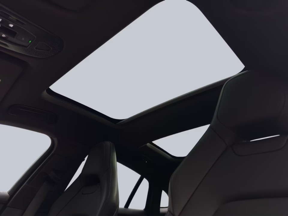 Porsche Panamera 4 E-Hybrid - foto 19