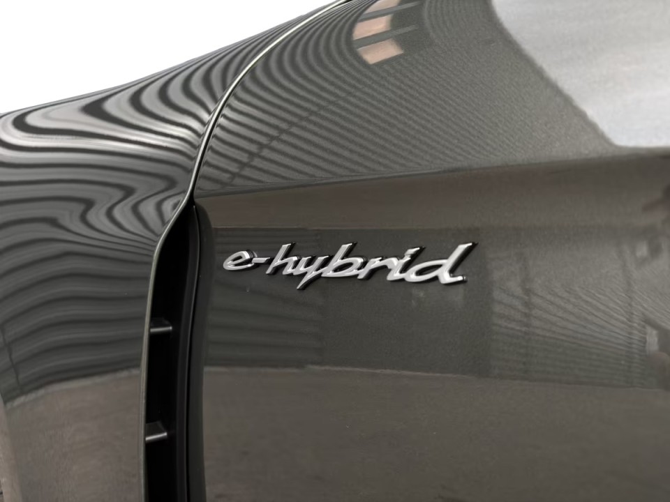 Porsche Panamera 4 E-Hybrid - foto 27