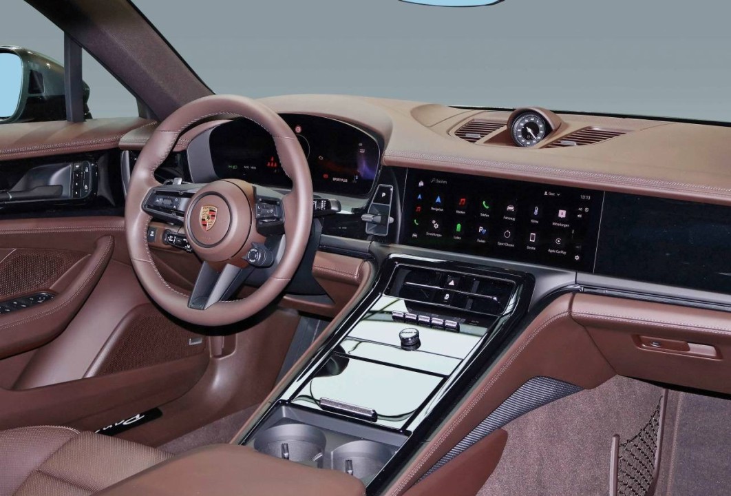 Porsche Panamera 4 E-Hybrid - foto 11