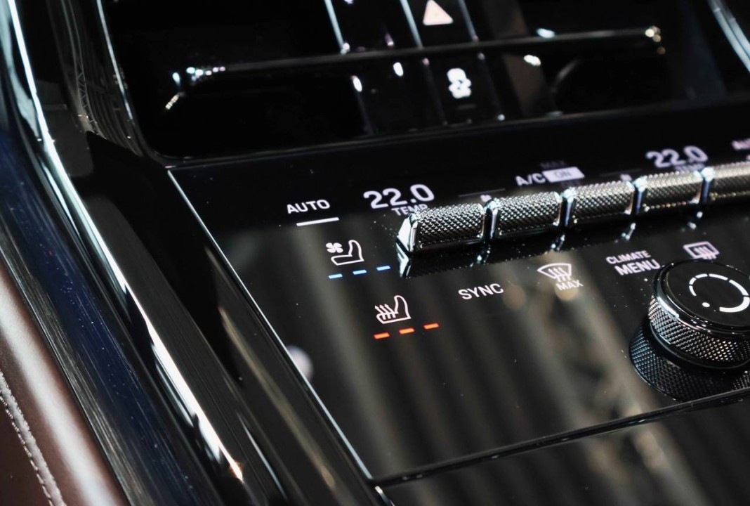 Porsche Panamera 4 E-Hybrid - foto 21