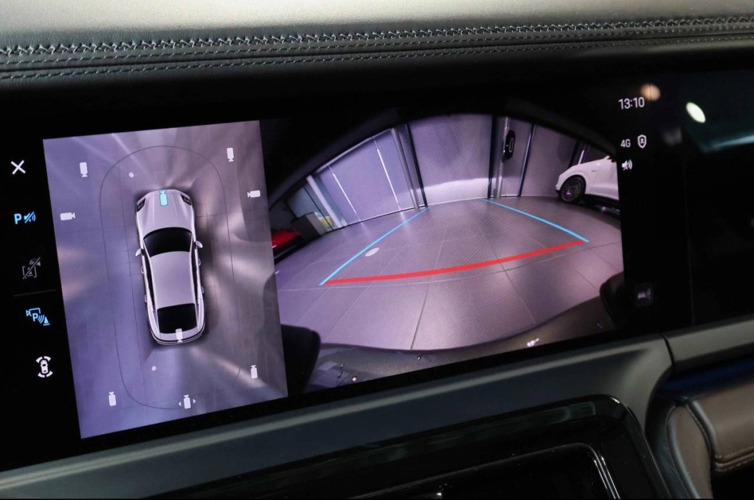 Porsche Panamera 4 E-Hybrid - foto 19