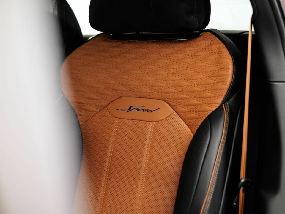 Bentley Bentayga - foto 23